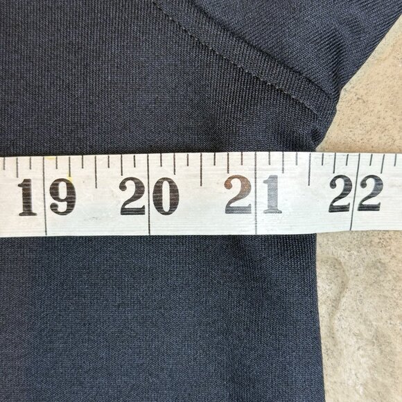 New Balance Black Medium Determination Luxe Layer Long Sleeve 1/4 Zip Jacket - Picture 6 of 8